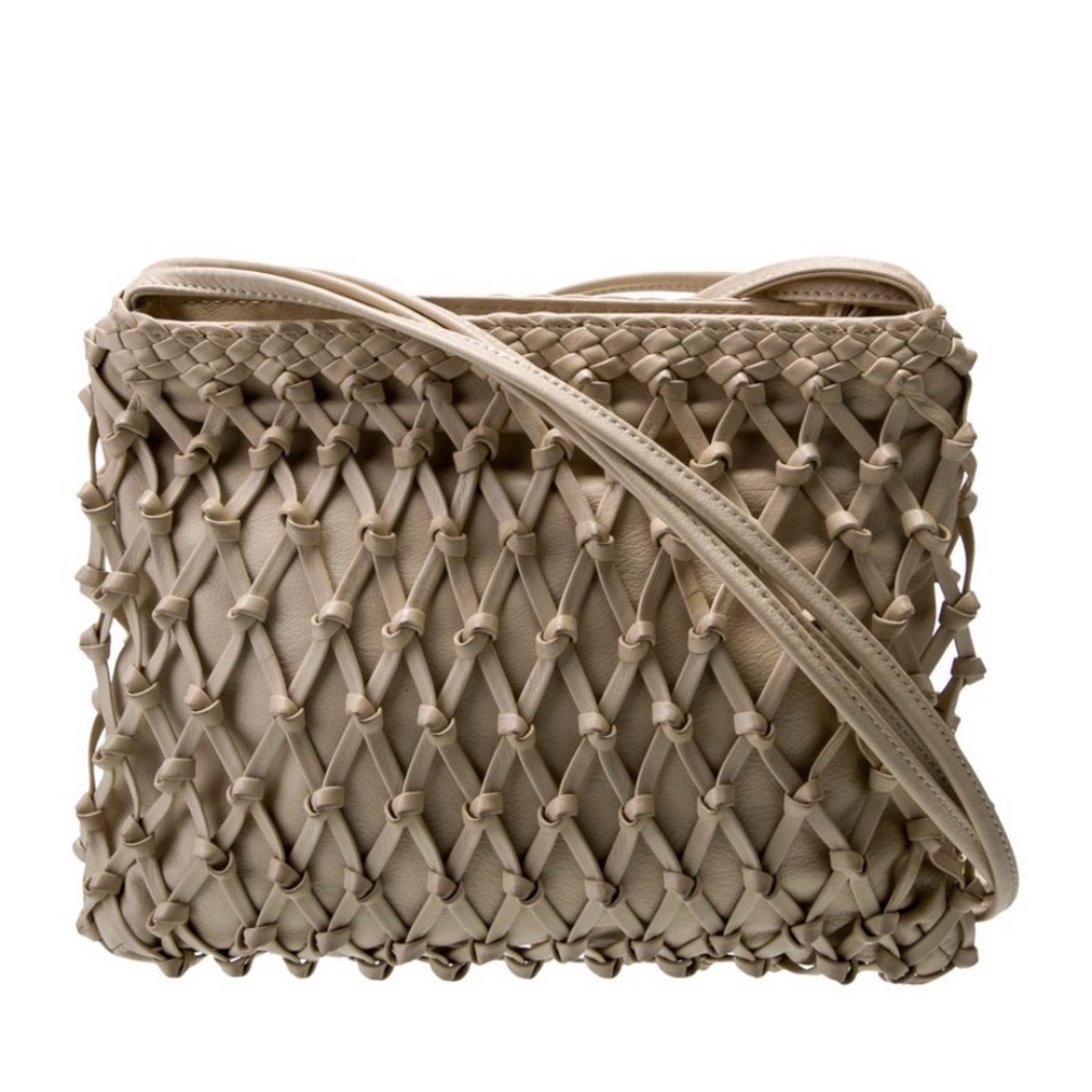CHANEL Vintage Woven Cream Crossbody Bag - Unbranded - Picture 3 of 5